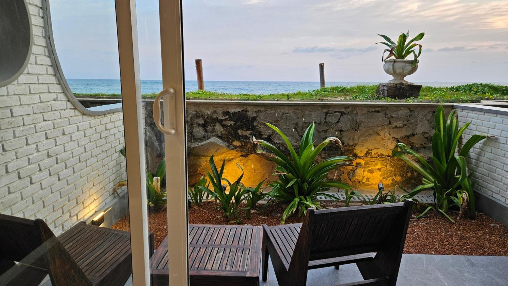 The South - Beach & Lake Ahangama Koggala Exterior photo
